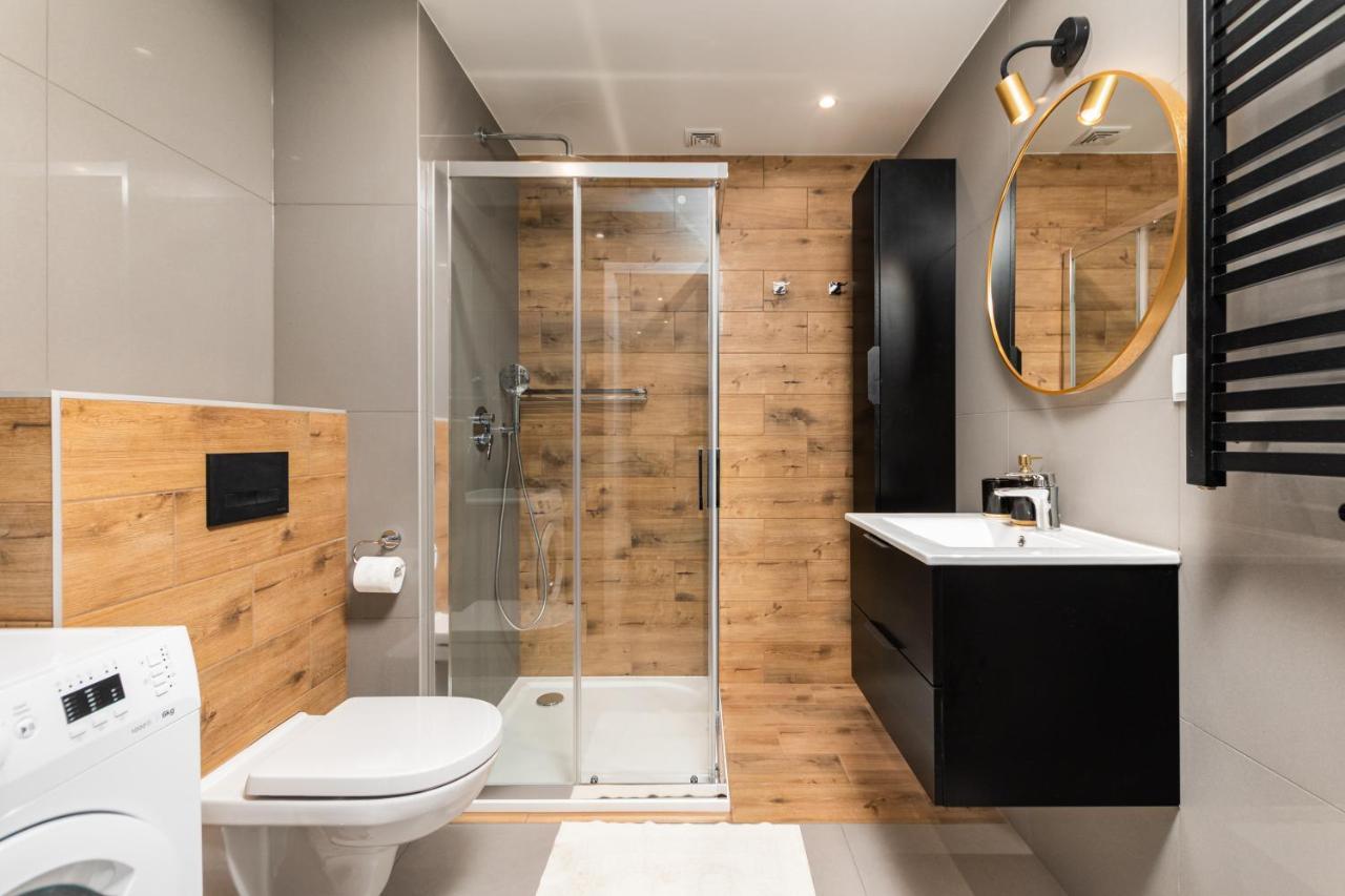Aleja Sikorskiego 18 By Homeprime Warsaw Luaran gambar