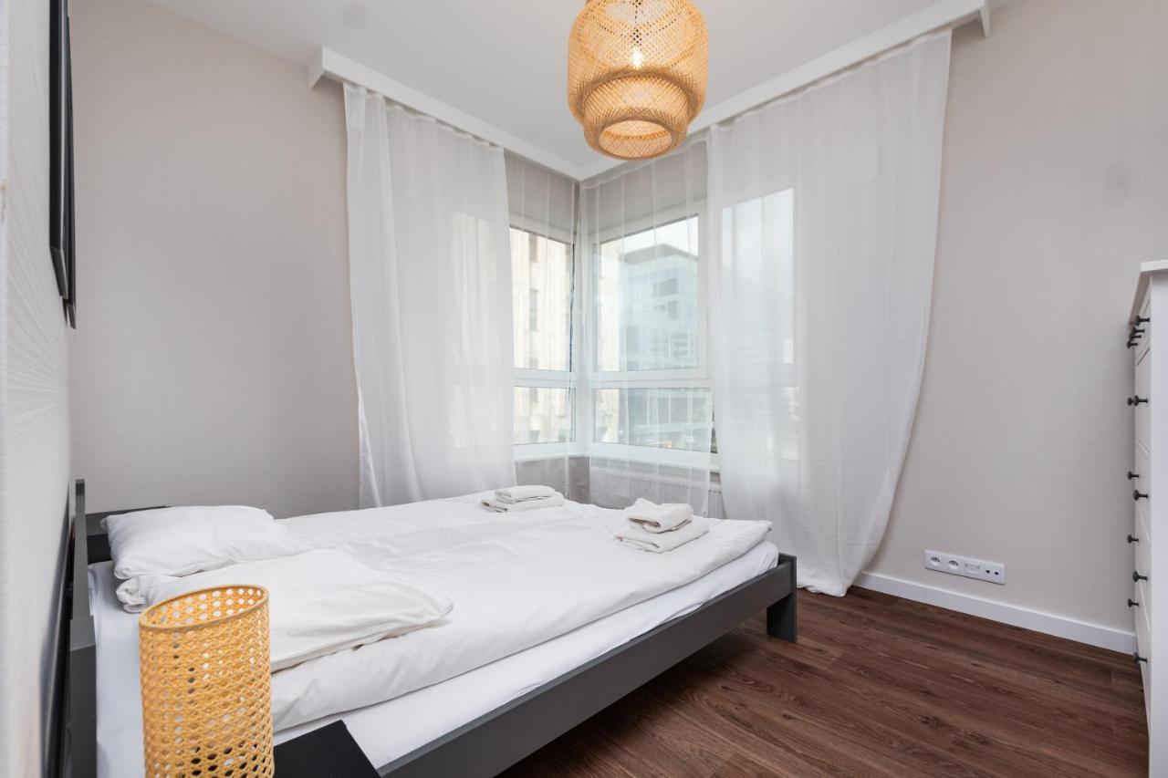 Aleja Sikorskiego 18 By Homeprime Warsaw Luaran gambar